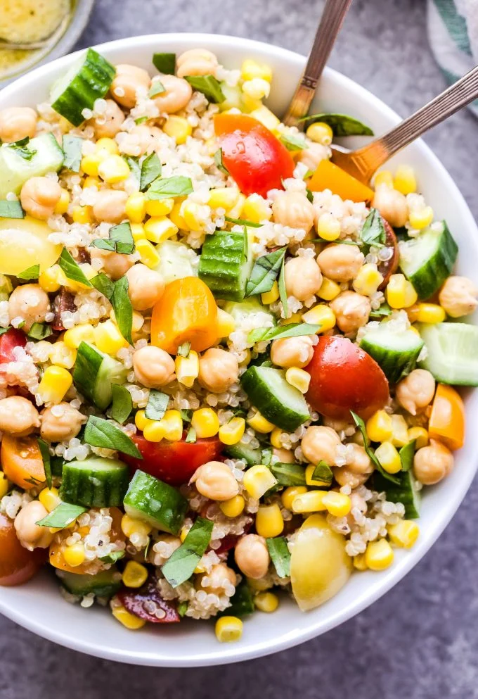 Vegan quinoa salad with chickpeas